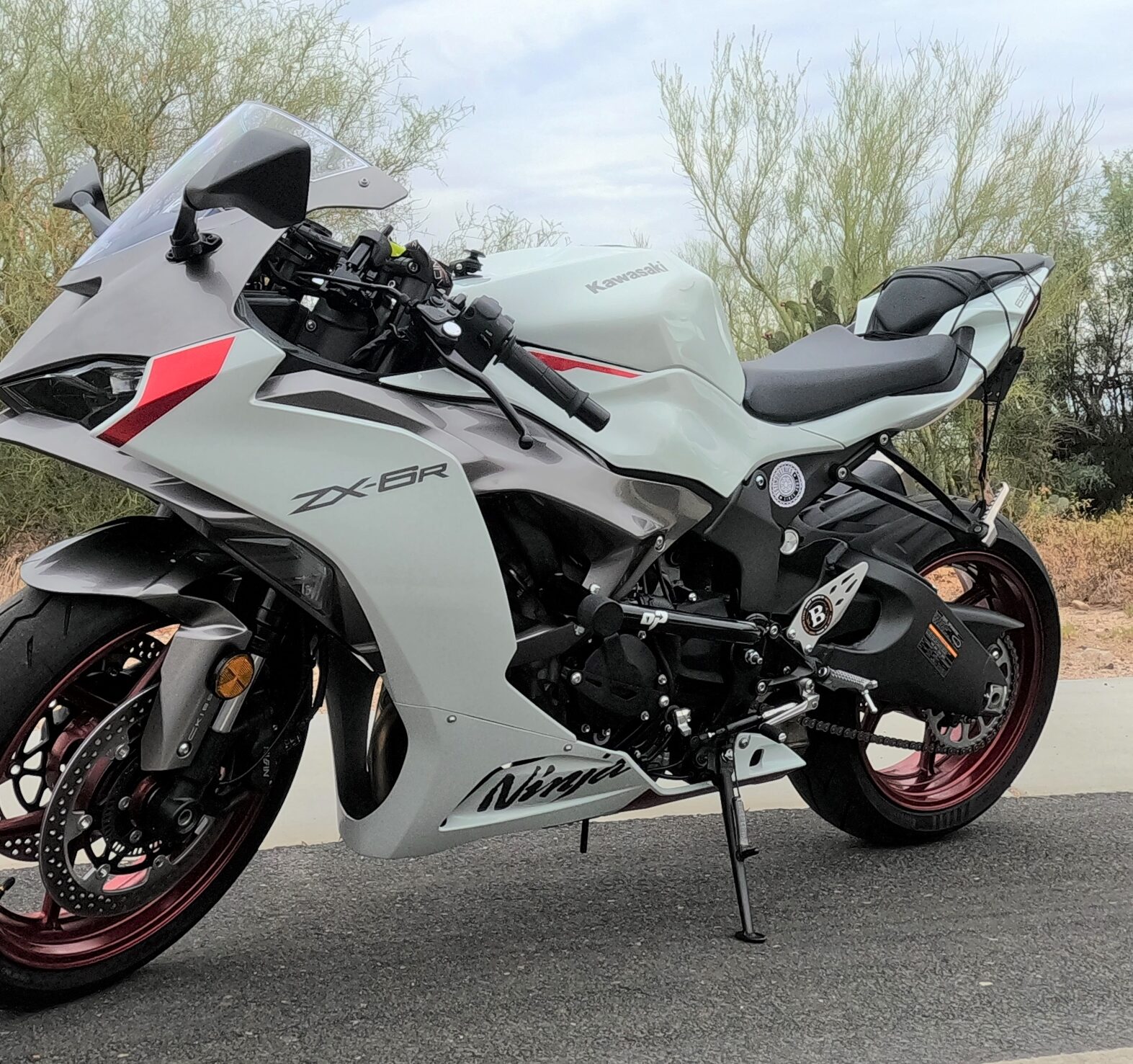 2024- 2026 Kawasaki ZX6R No Cut Race Rails 2024- 2026 Kawasaki ZX6R No Cut Race Rails